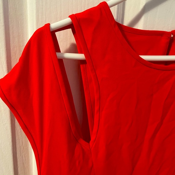 BCBGMAXAZRIA silk red mini dress - Picture 4 of 6